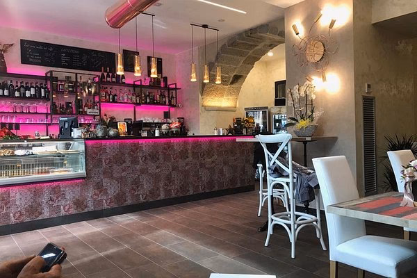 Come si chiamano gli abitanti di Abbadia San Salvatore?