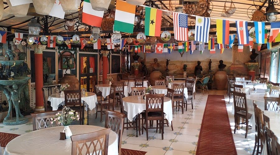 Chi sono le ninfe nel Trionfo di Bacco e Arianna?