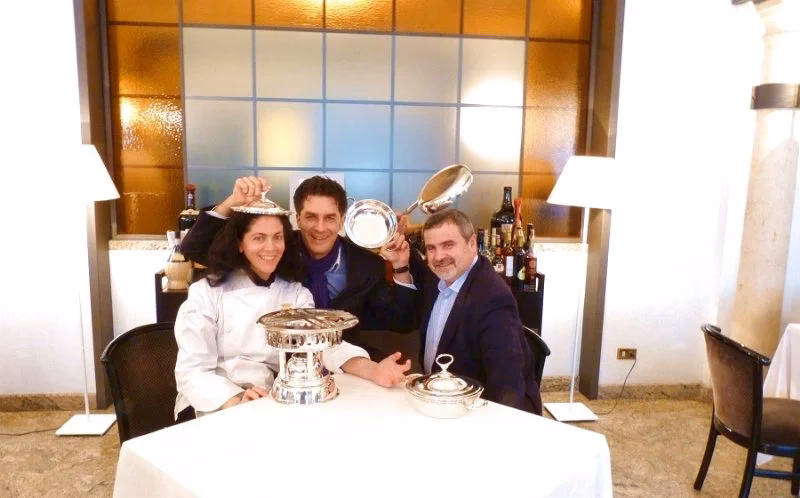 Chi è il proprietario del ristorante Le Colonne Marziale?