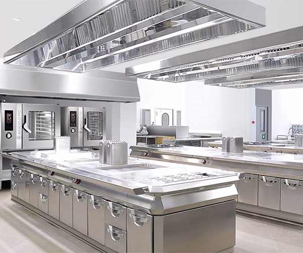 Quanto costa una cucina professionale a 4 fuochi?