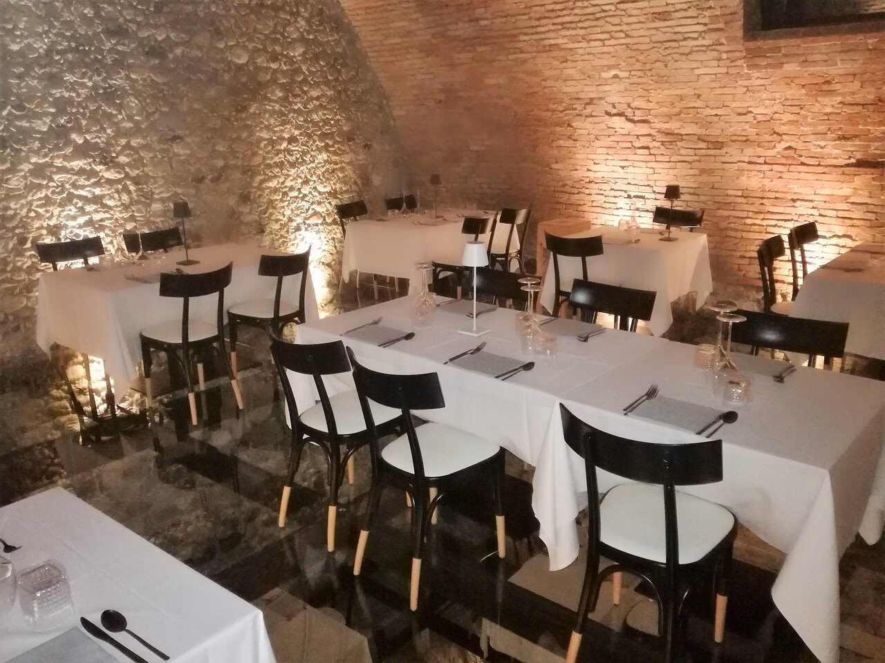 Che cos'è una ghiacciaia sotterranea?