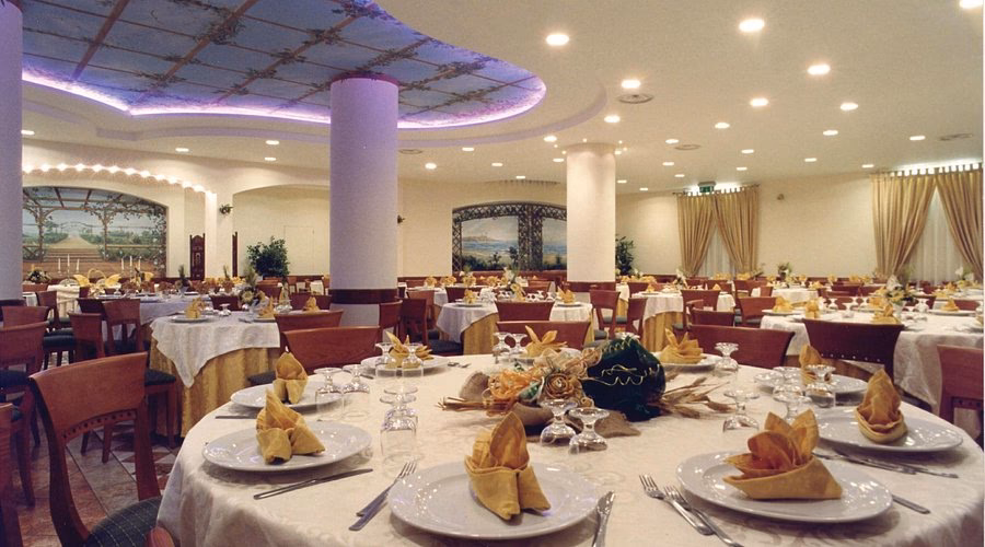 Quanti abitanti ha Lesina Marina?