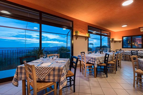 Chi ha vinto 4 Ristoranti a Milano Marittima?