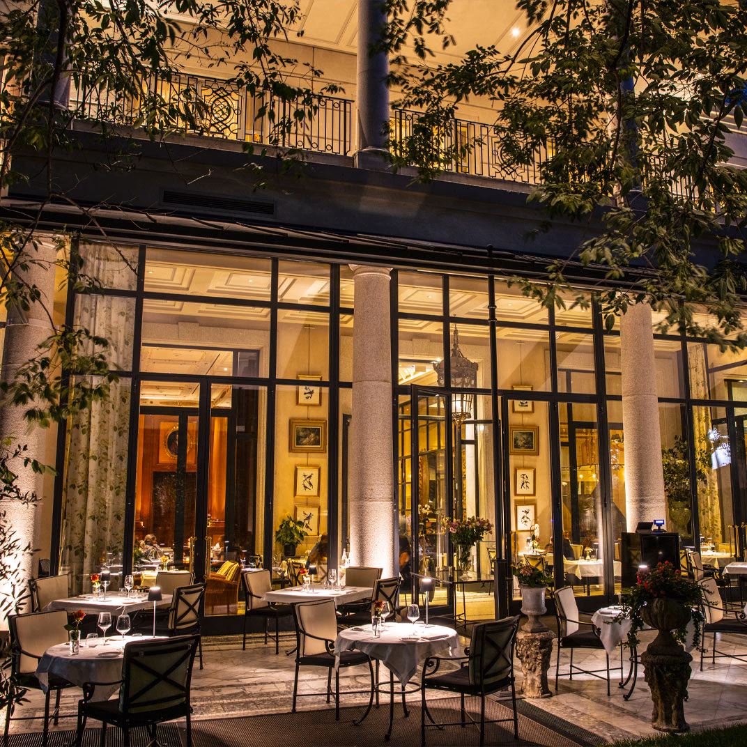 Quanto costa una notte a Palazzo Parigi?