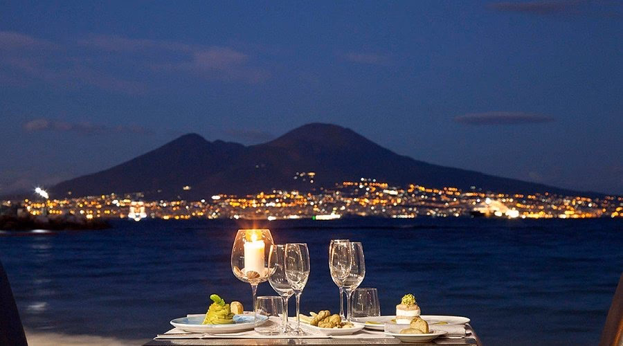 Chi è il proprietario di Palazzo Petrucci?