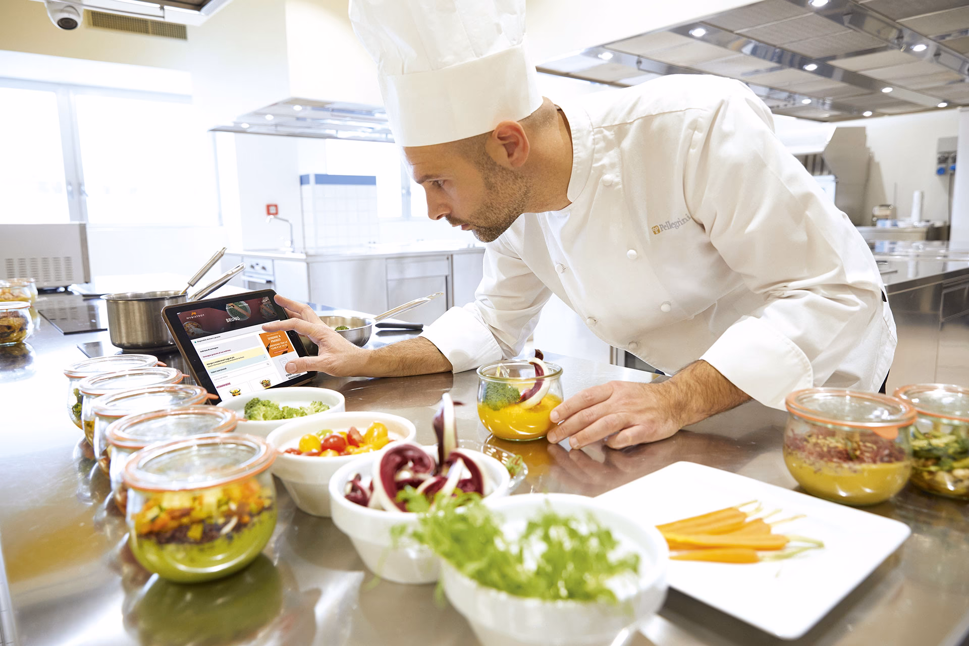 Come posso contattare il Gruppo Pellegrini?