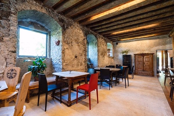 Per cosa è famosa la pergine valsugana?