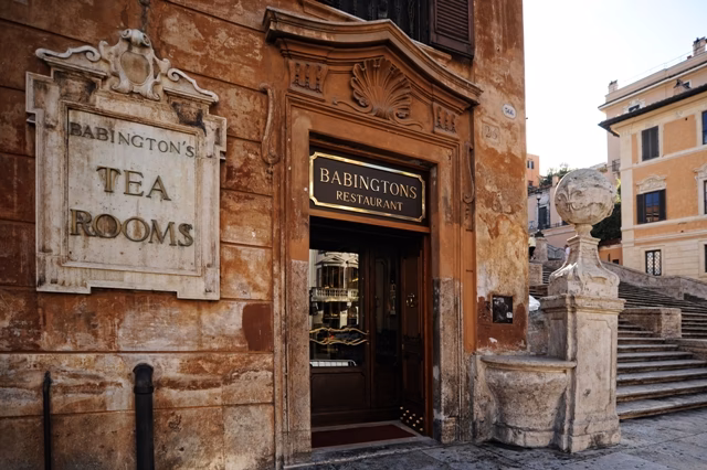 Perché Piazza di Spagna è famosa?