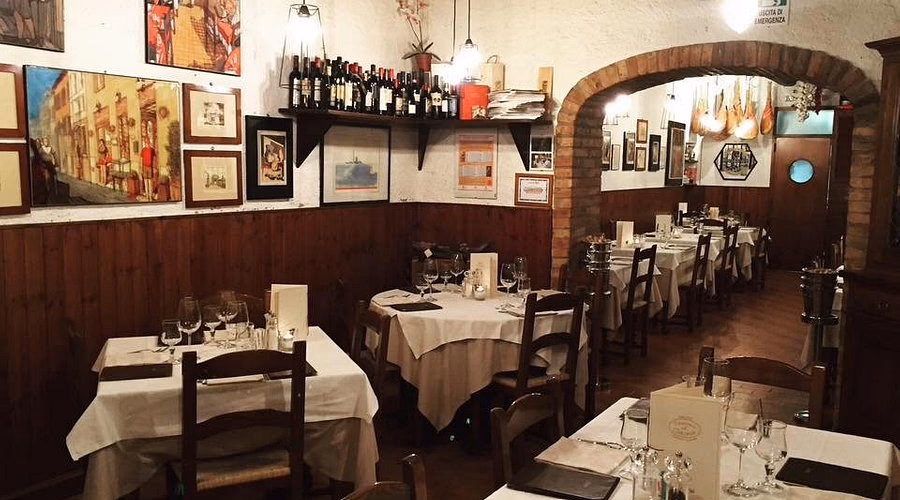 Qual è il menù del ristorante al Cerchio a Ravenna?