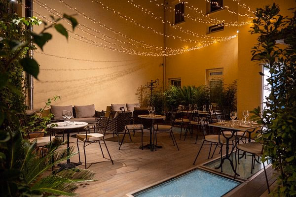 Quanto tempo si può stare in un ristorante?