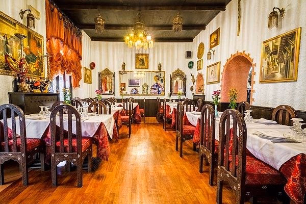 Cosa si mangia in un ristorante arabo?