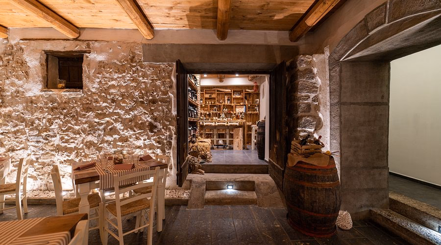 Cosa si intende per cantina?