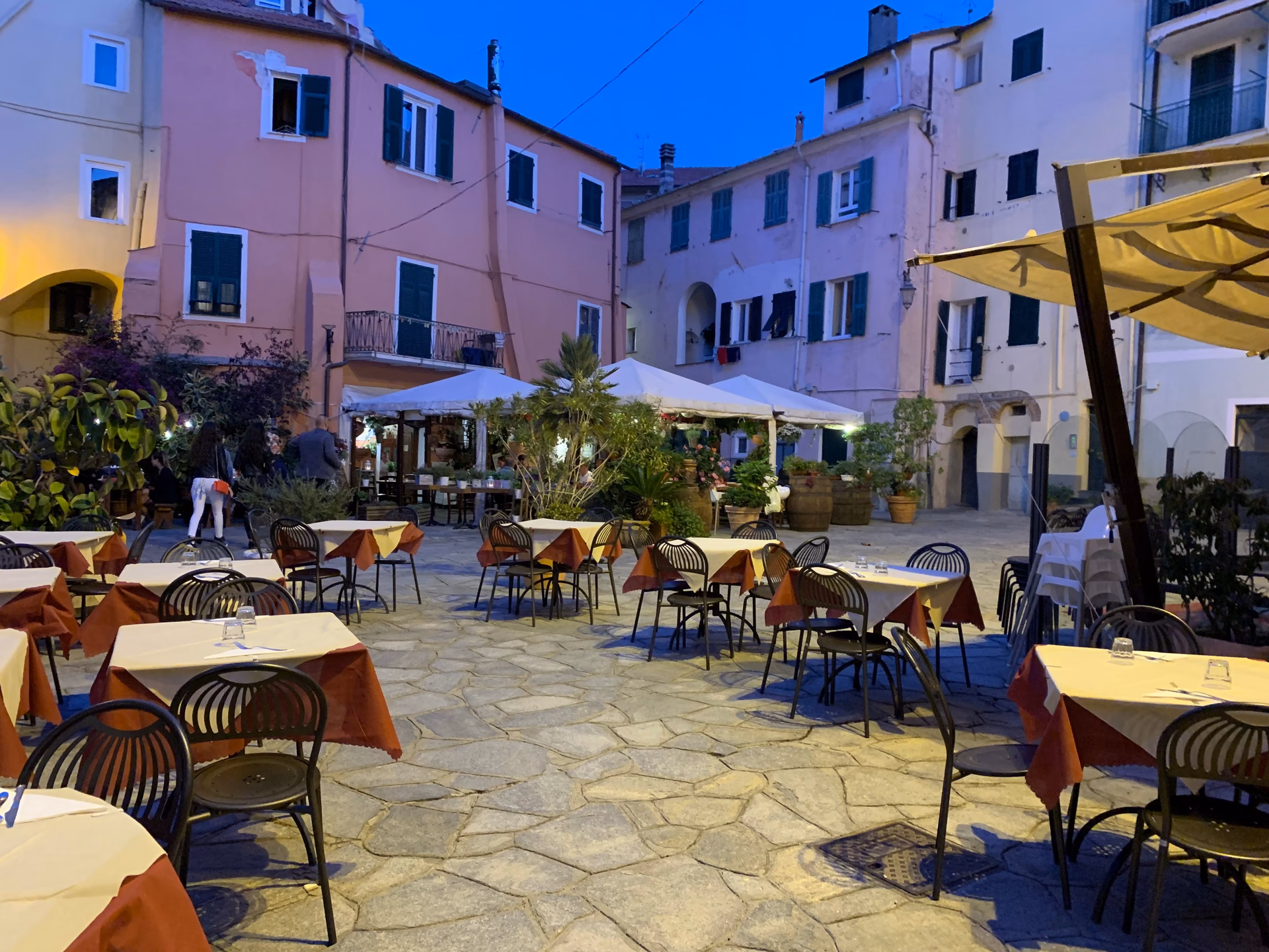 Dove andare la sera ad Imperia?