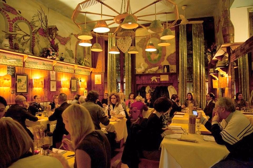 Cosa vuol dire fare l'oca giuliva?