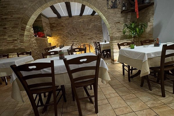 Perché si chiama Montelupone?