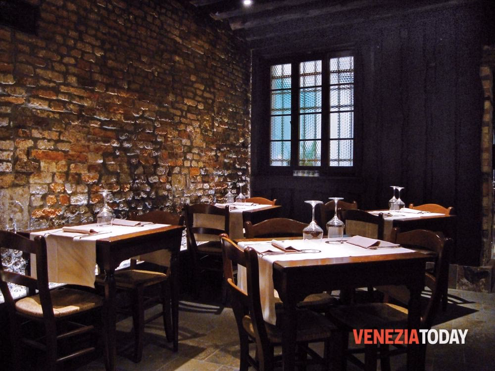 Cosa costa una rosa rossa?