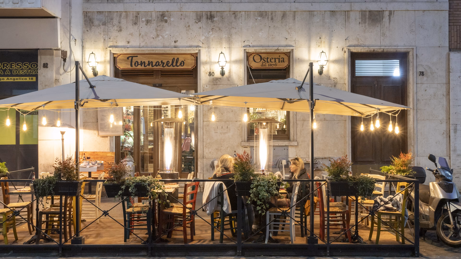 Come prenotare al Tonnarello Roma?