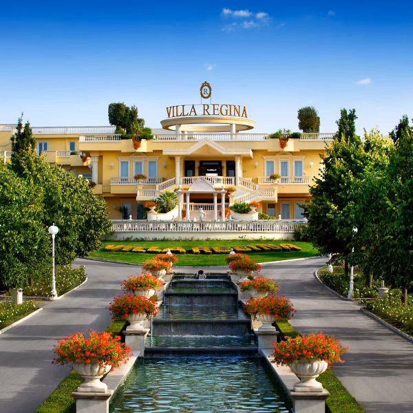 Quanto costa un menù a Villa Regina?