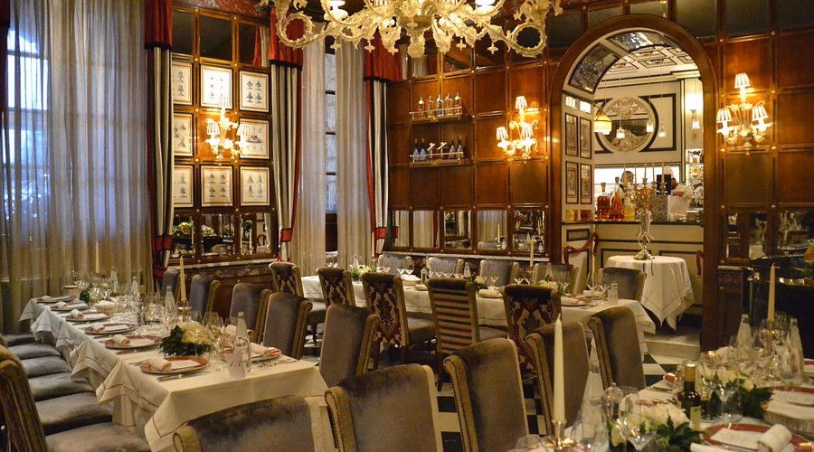 Quanto fattura il ristorante Da Vittorio?