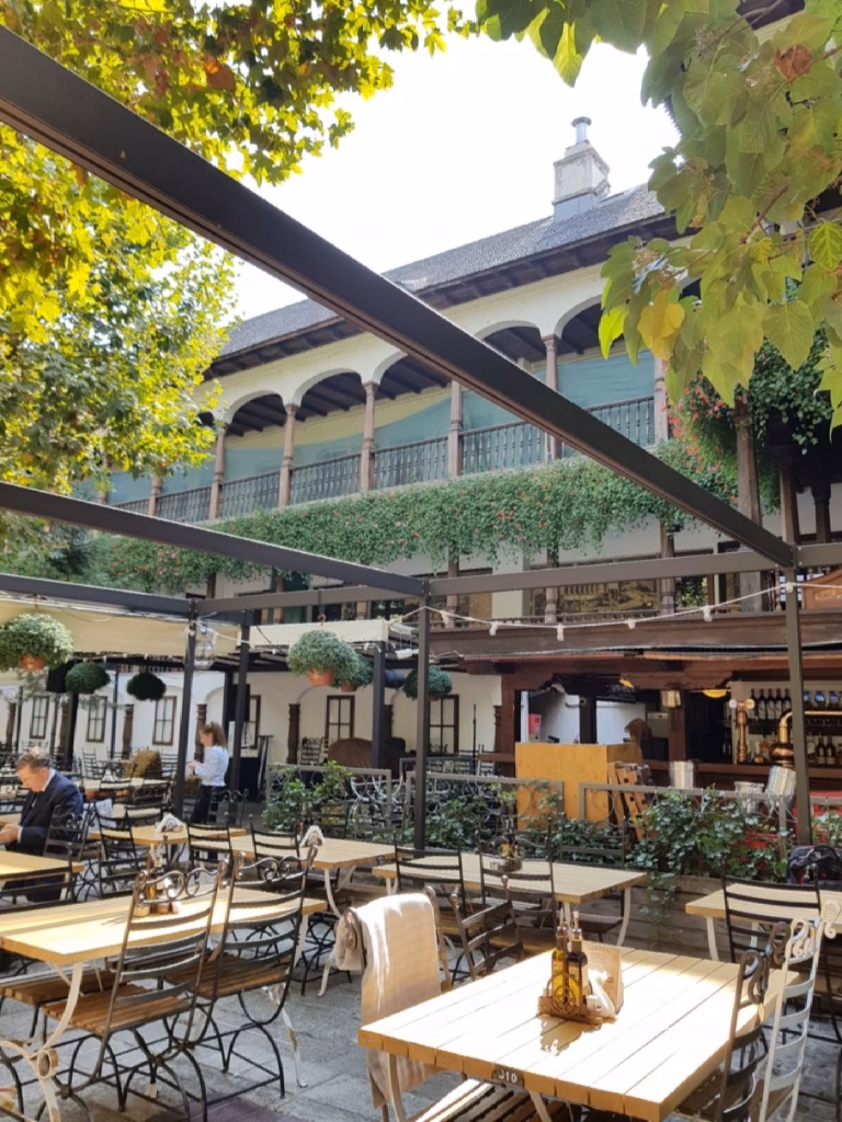 Quanto costa cenare a Bucarest?