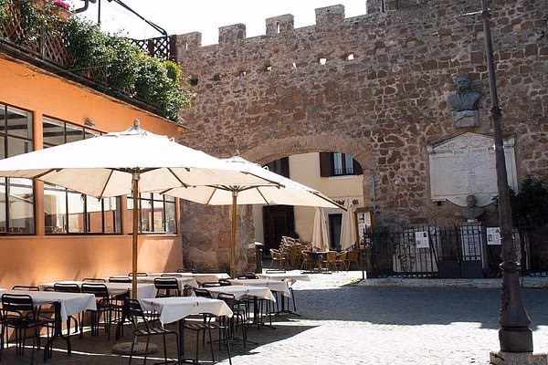 Che cosa resta oggi di Ostia Antica?