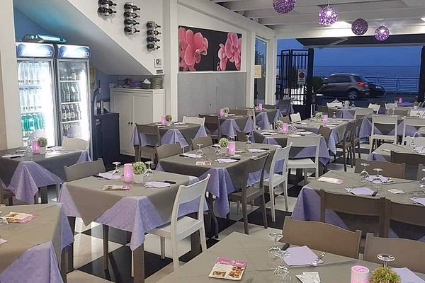 Quanti km è il lungomare di Santa Teresa di Riva?