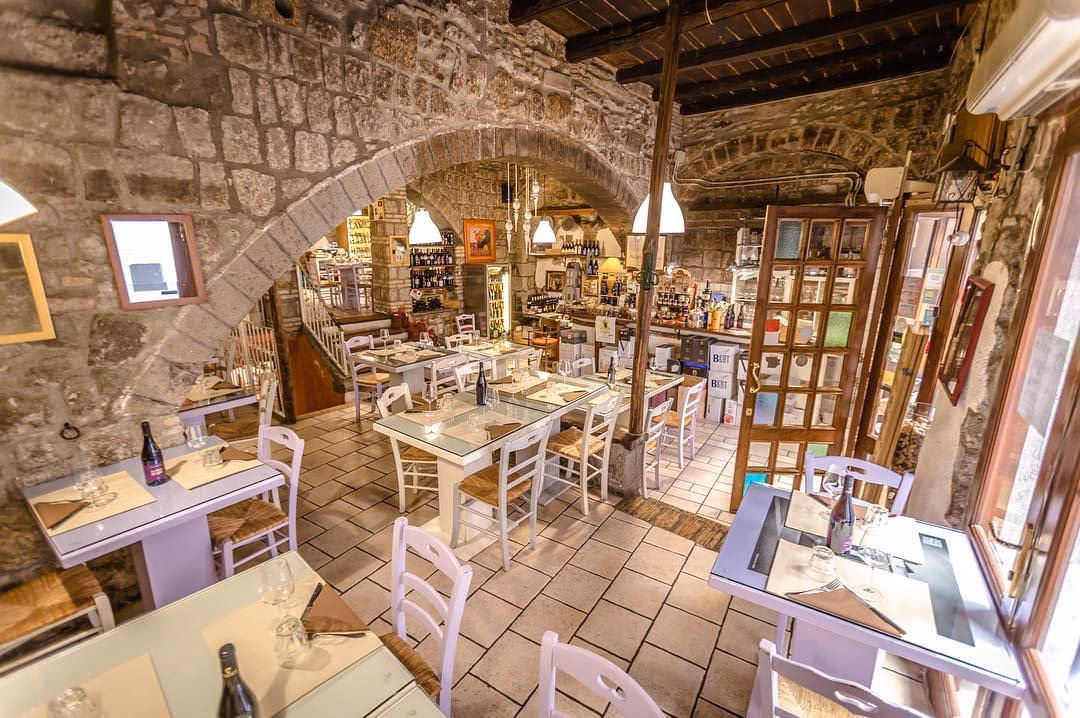 Dove vedere 4 Ristoranti a Viterbo?