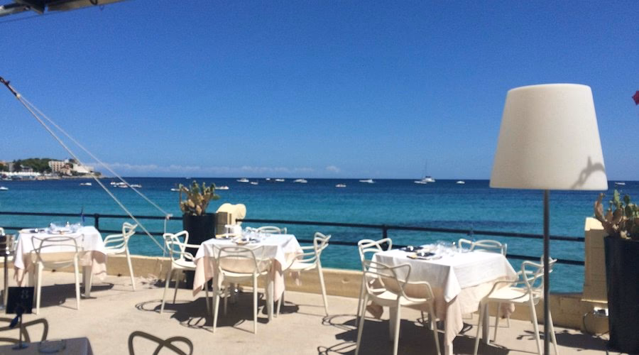 Come si chiamano gli abitanti di Altavilla Milicia?