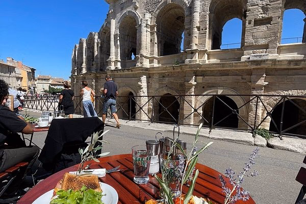 Quanto tempo serve per visitare Arles?
