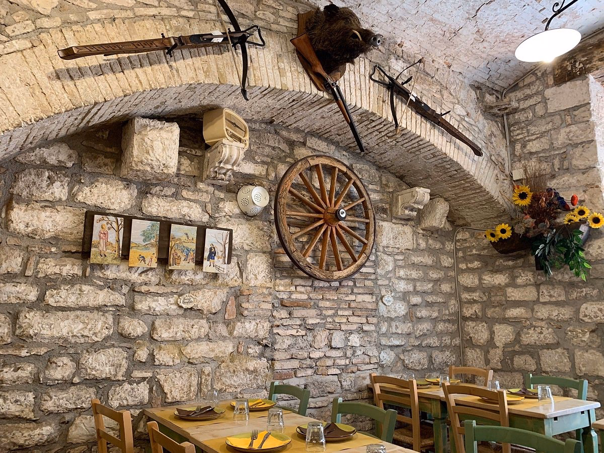 Chi ha vinto 4 Ristoranti di Gubbio?