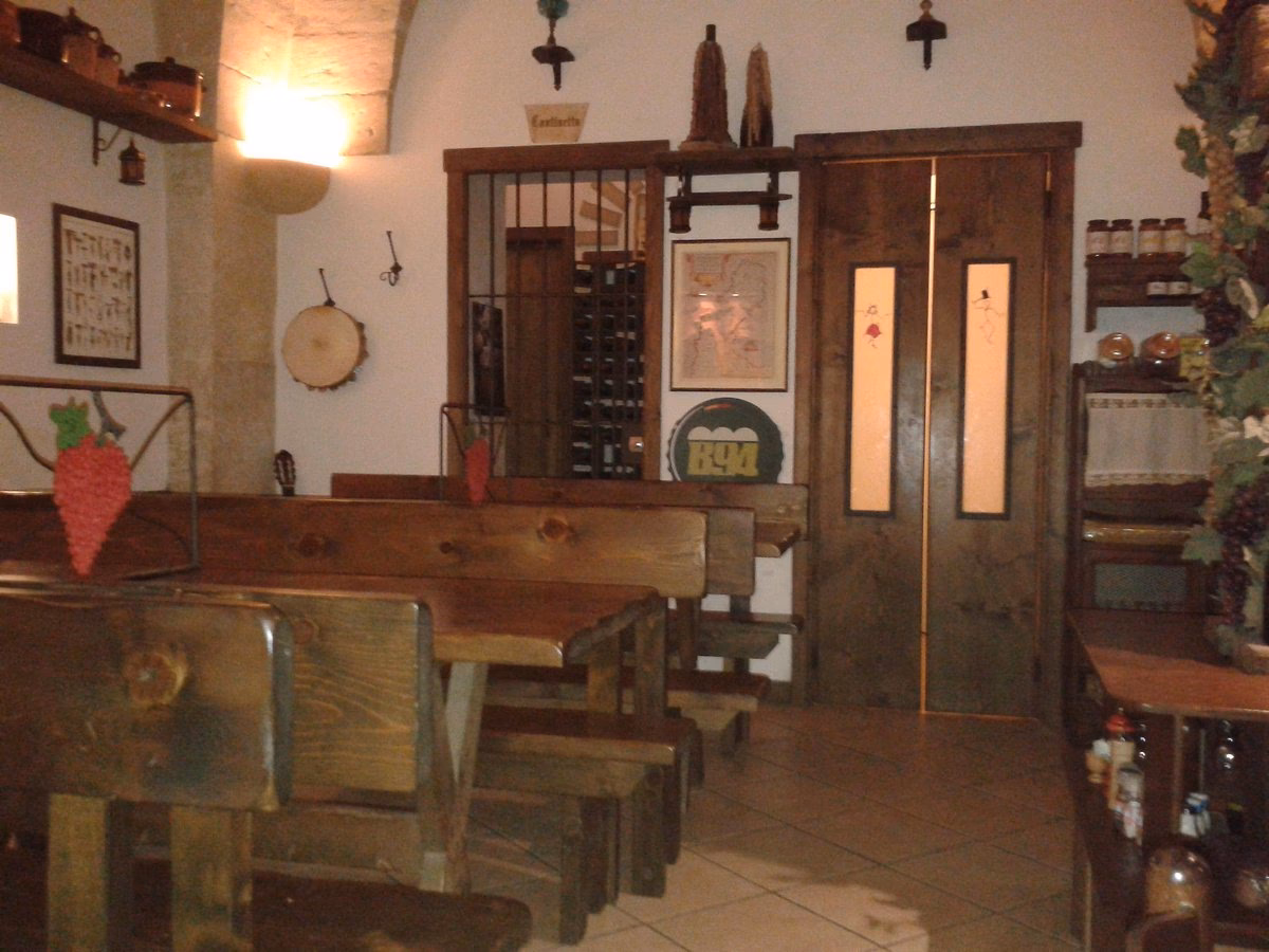 Quanto dista dal mare Minervino di Lecce?