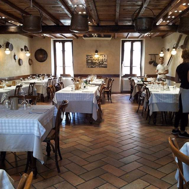 Quando inizia il Black Friday a Franciacorta Outlet?