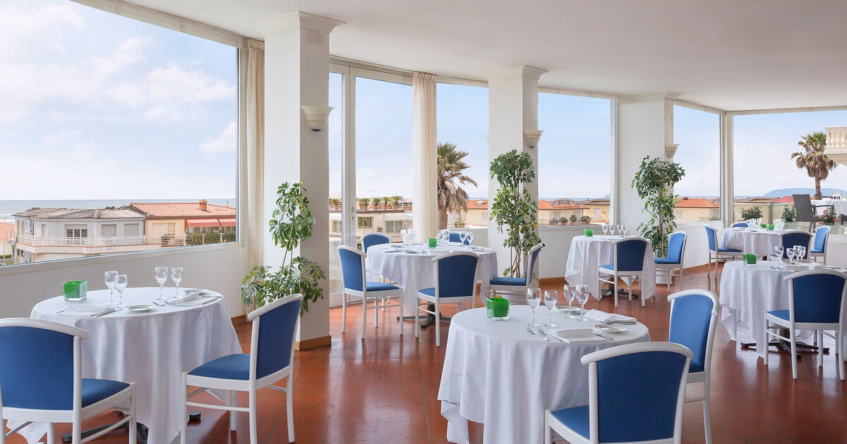 Quanti km ha la passeggiata di Viareggio?