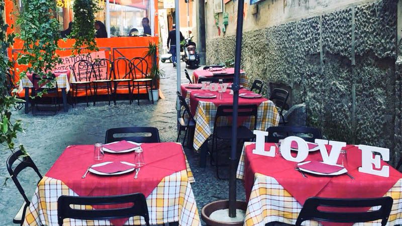 Quanto tempo ci vuole per visitare i Quartieri Spagnoli?