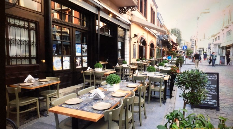 Dove uscire la sera a Salonicco?