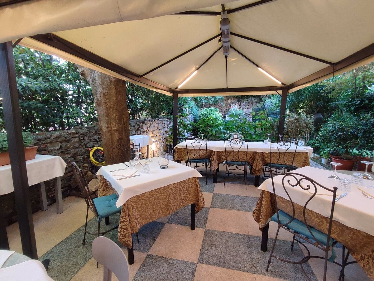 Quale ristorante di Sarzana ha una stella Michelin?