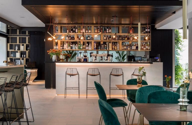 Qual è la via principale di Riccione?