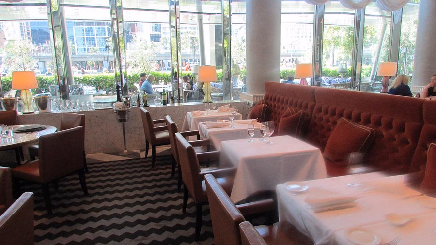 Why did Rosetta restaurant close?