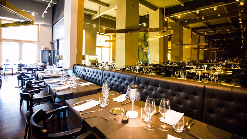 Quanto costa una cena spettacolo al Rosolino Club?