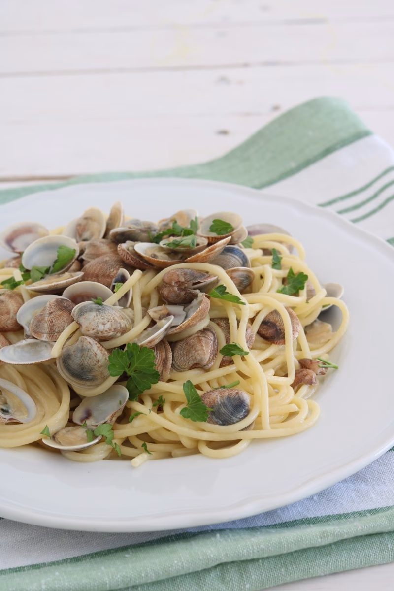 Perché le vongole fanno la schiuma?