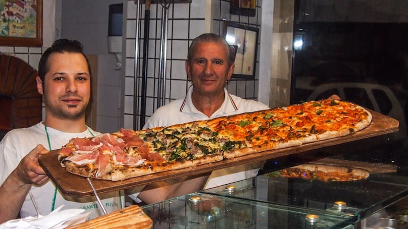 Dove si trova il valico di Chiunzi?